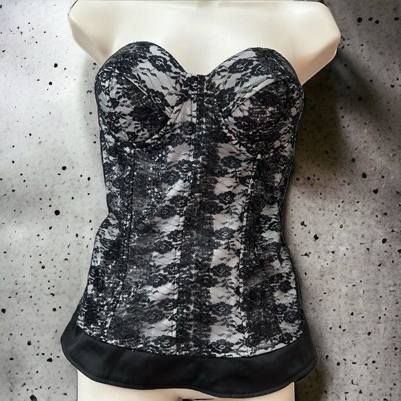 Shirley of Hollywood Corset - Picture 1 of 10